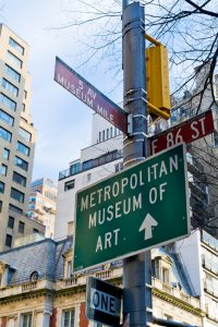 Museum Mile - crossroad of 5 Ave and 86 East Street in New-York, USA